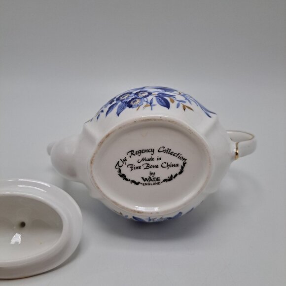 Wade England The Regency Collection White Teapot Blue Floral White Gold Trim - Picture 11 of 11